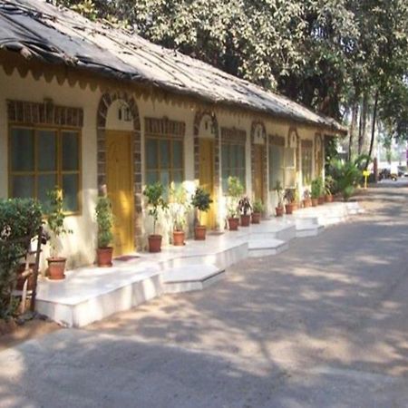 Juhu Hotel Mumbai Dış mekan fotoğraf